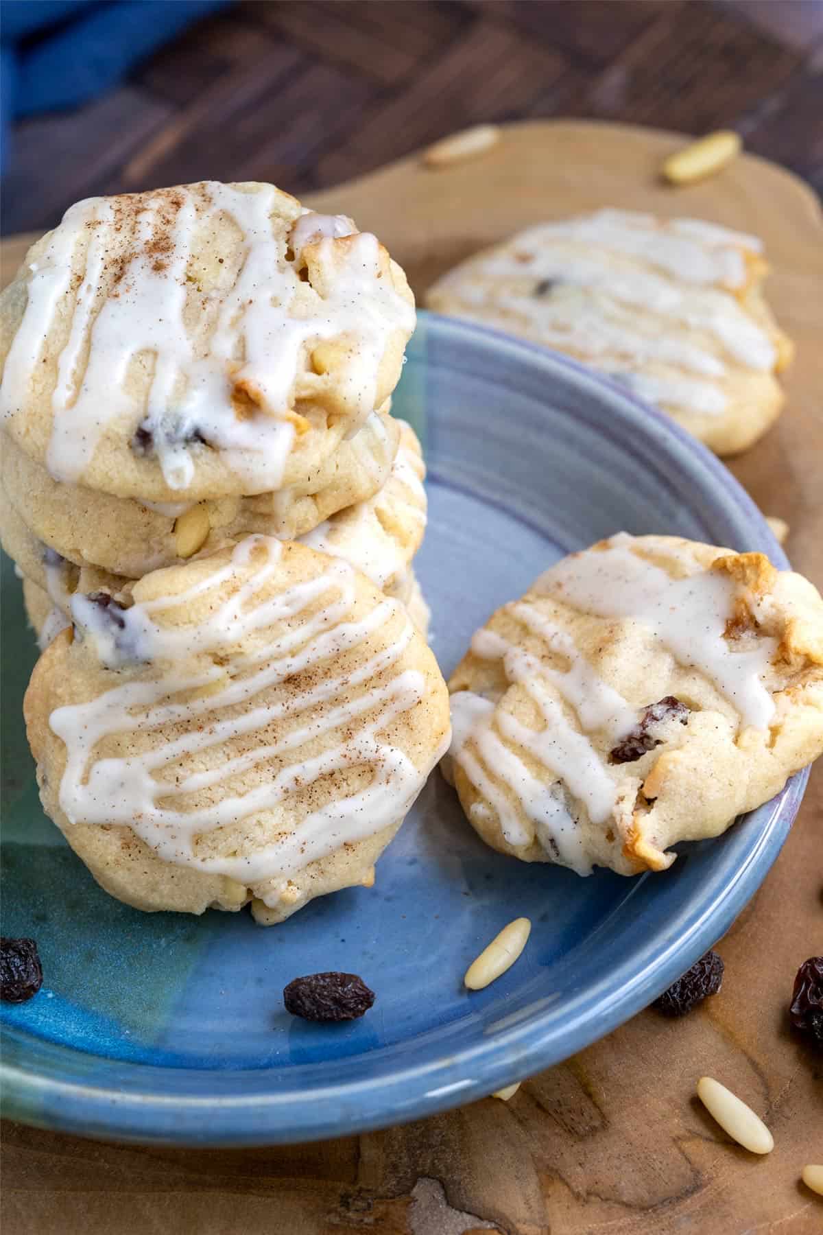 A top down view of a stack of Apple Pie a la mode cookies on a plate.