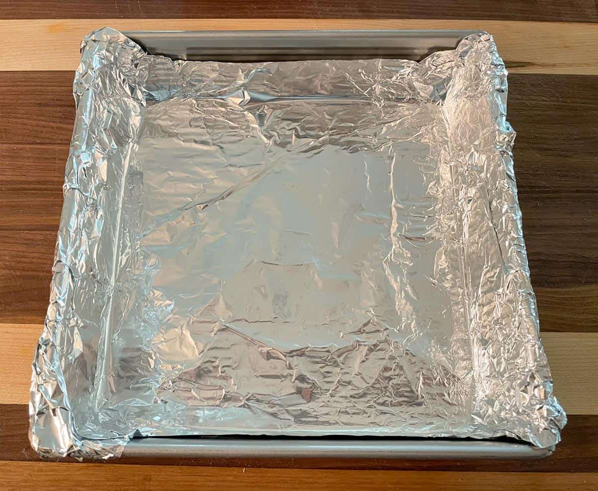 What a foil lined square pan shape should be.