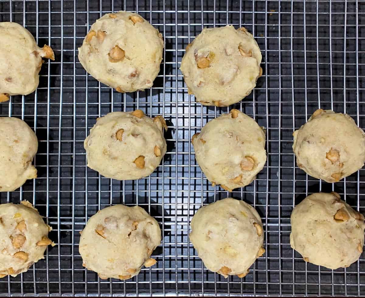 Finish Banana Pecan Cookies with Carmel Sea Salt Chips cooling on a rack.