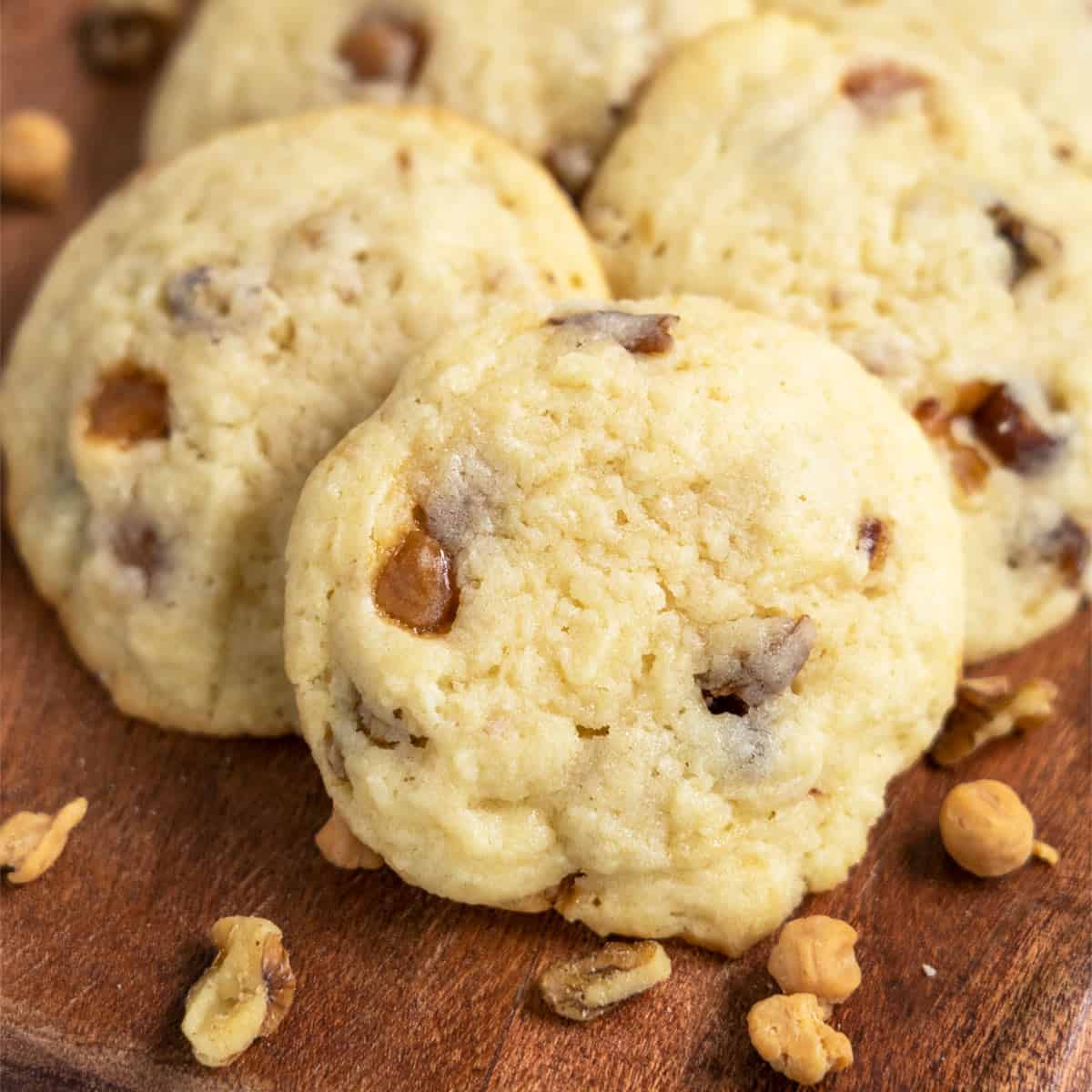 Closeup of caramel chips with dates and walnut cookies.