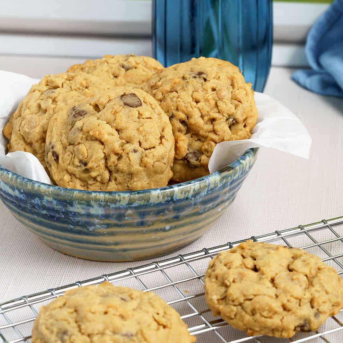Peanut Butter Oatmeal Chip Cookies sitting in a bowl.