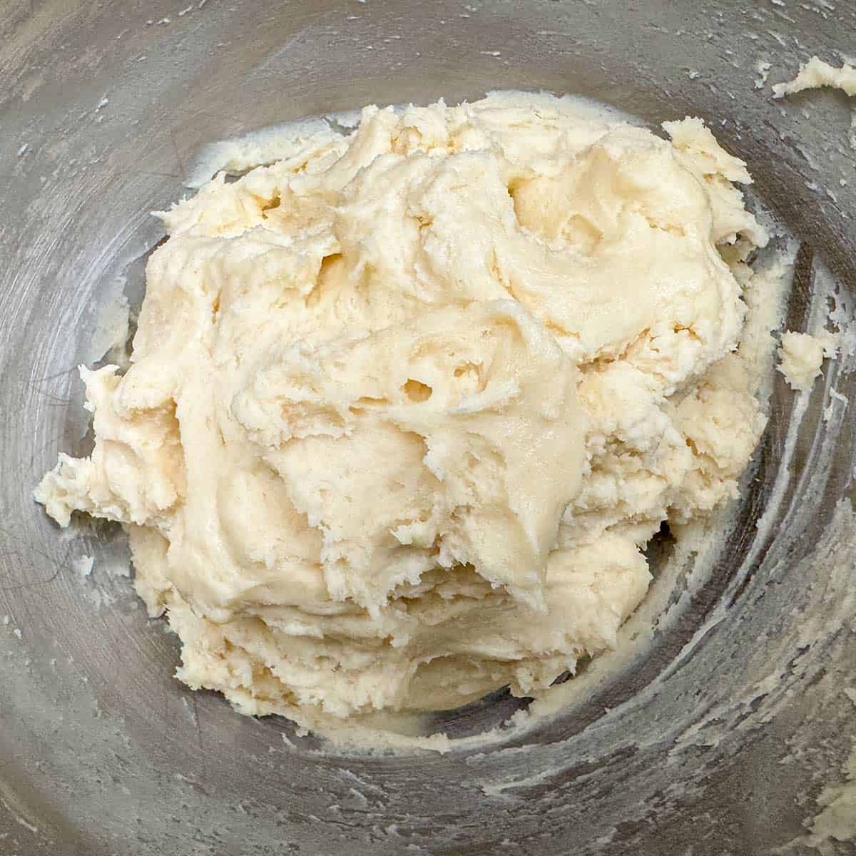 All ingredients are mixed and in bowl ready to be chilled.